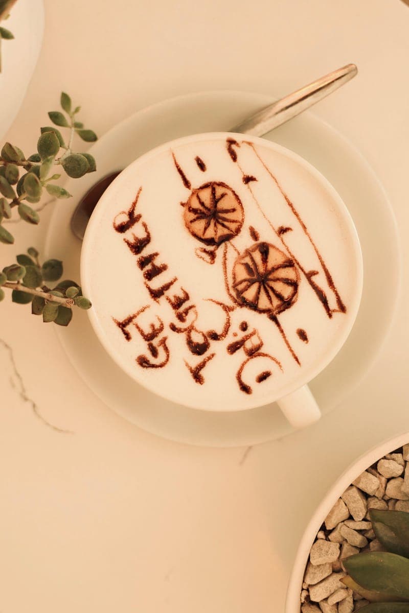 Cold drinks and café moments